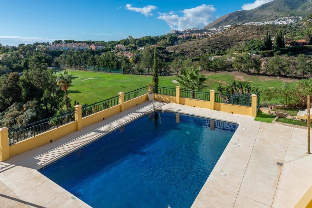 Fabulous Golf Front Apartment With Pool And Seaview Benalmádena Exterior foto