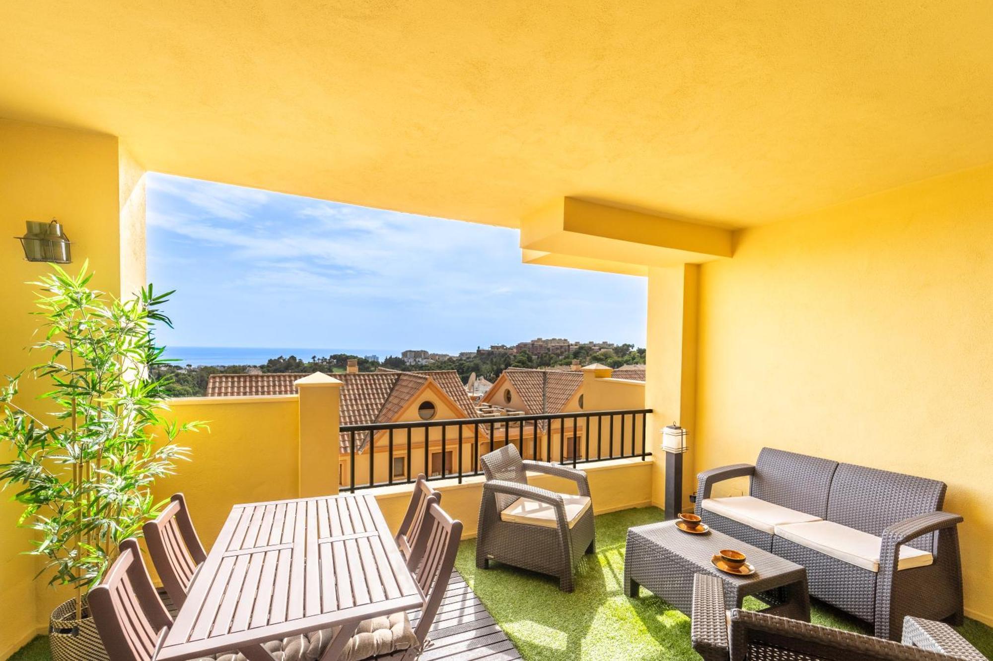 Fabulous Golf Front Apartment With Pool And Seaview Benalmádena Exterior foto